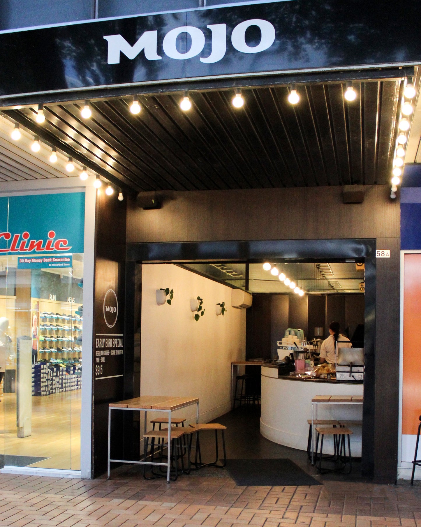 Mojo Express - Wellington